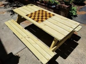 picnic table